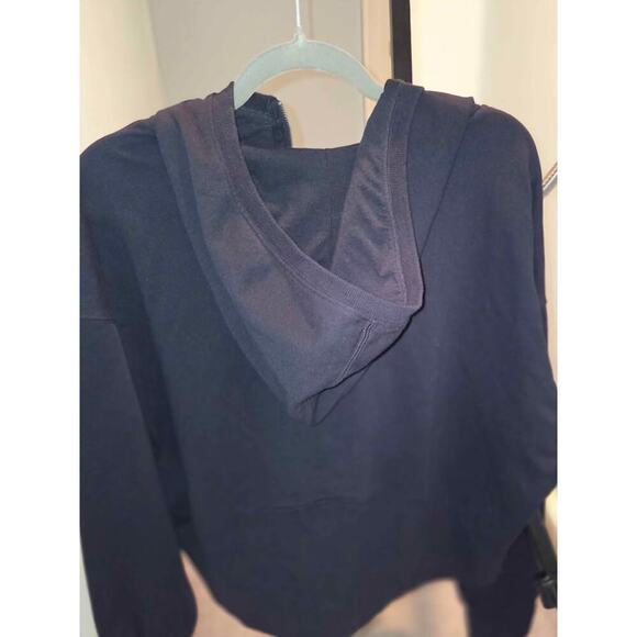 JoyLab Black Cropped Hoodie with Thumbholes – Size Medium - Picture 5 of 5